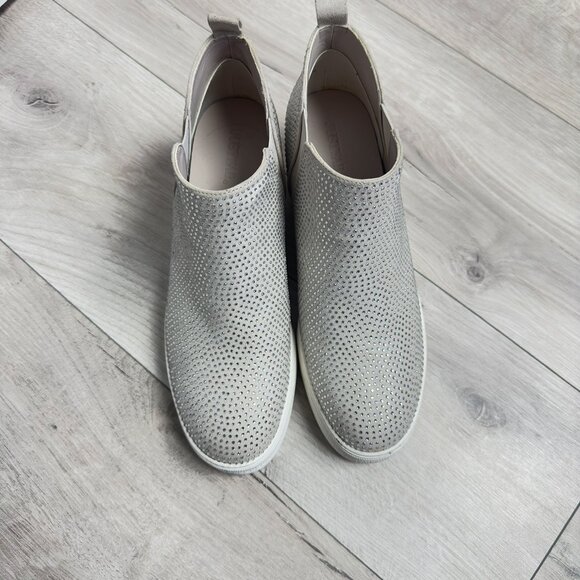 Just Fab Deena Shimmer Wedge Sneakers - Picture 4 of 6